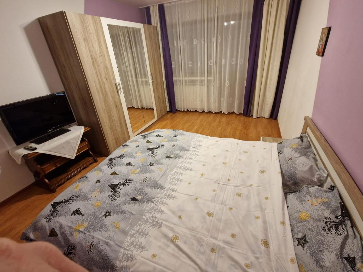 Apartament Victoria Apartment Targu Jiu Bagian luar foto