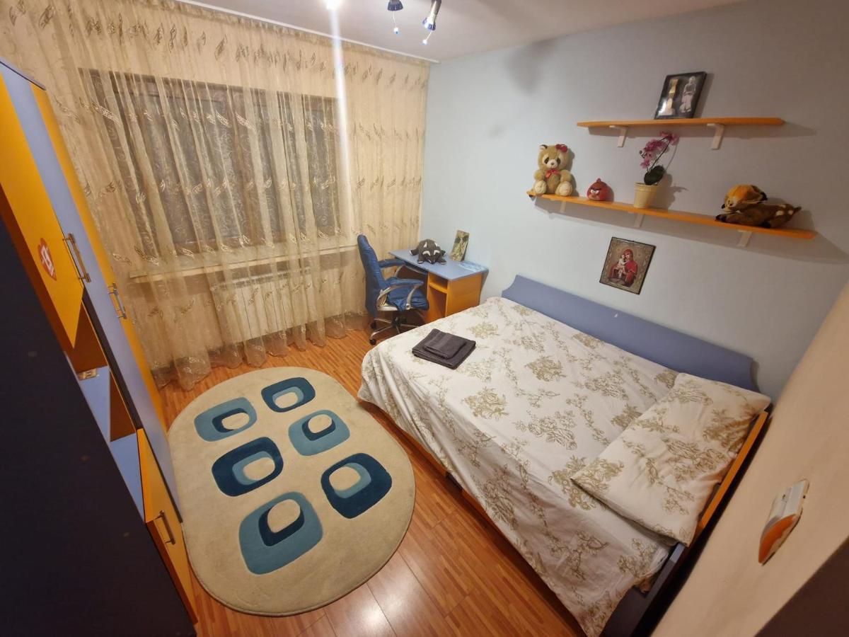 Apartament Victoria Apartment Targu Jiu Bagian luar foto